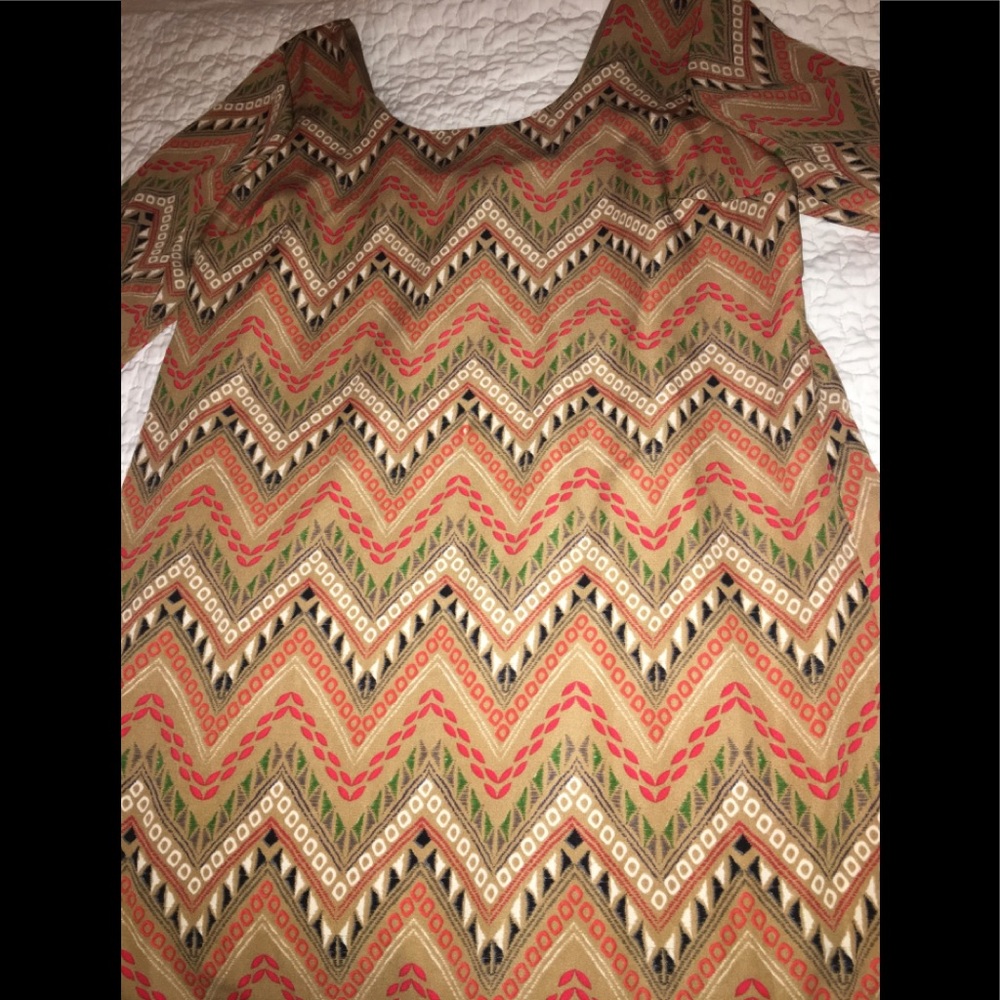 Beautiful tan striped dress! 🌼 Boho chic!